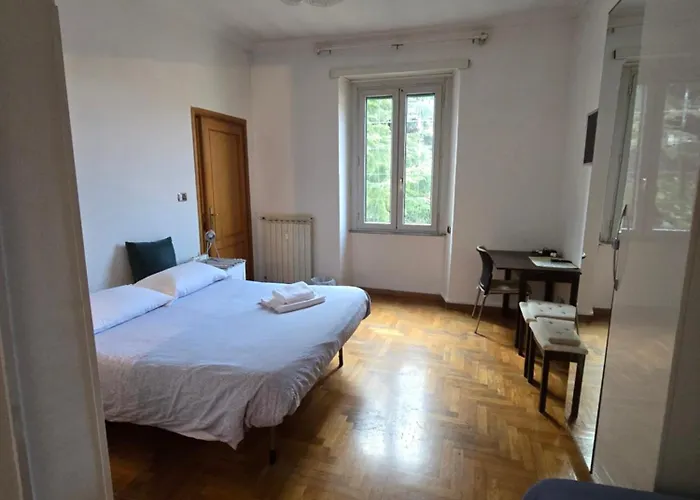 Esquilino Di Yan 4*