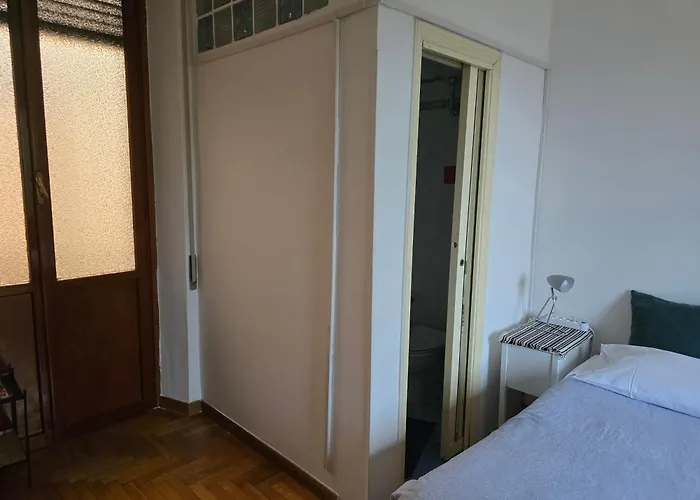 Esquilino Di Yan 4*