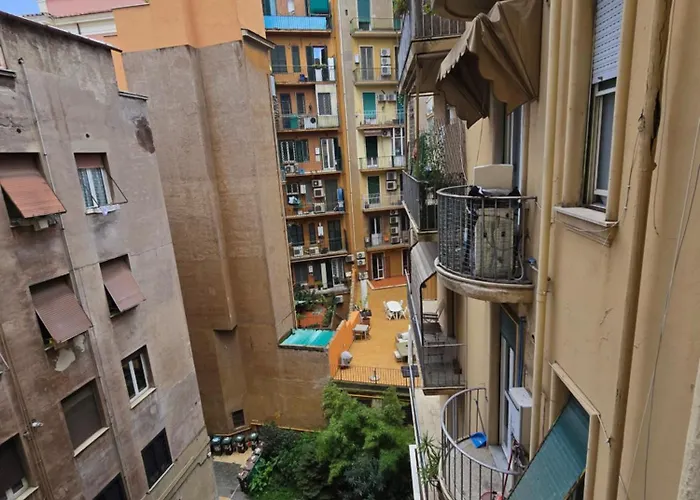 Esquilino Di Yan