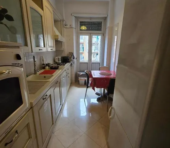 Esquilino Di Yan Affittacamere 4*
